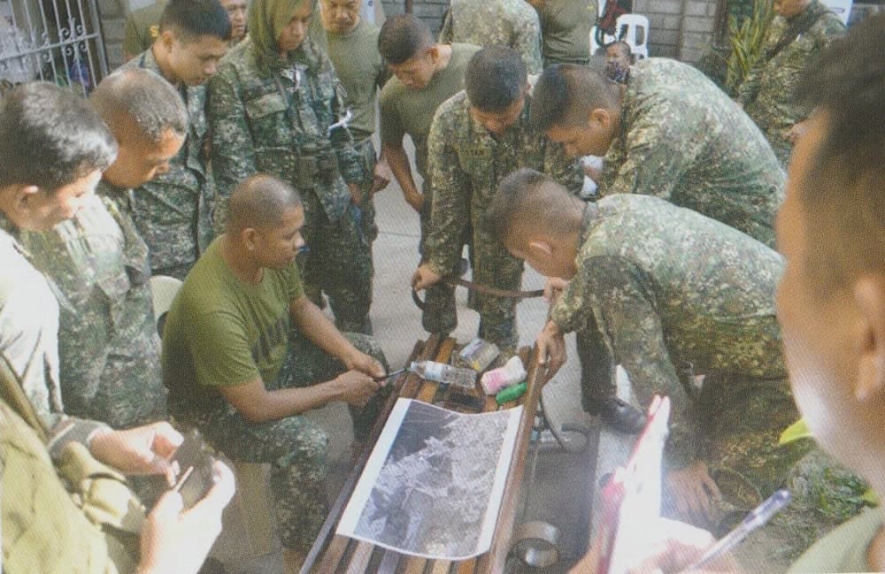 Marine convoy in Zamboanga City